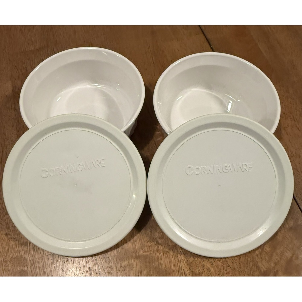 Vintage CorningWare French White Round Casserole Serving Bowls w/Lids Set of 2